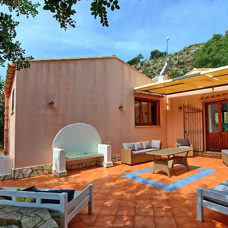 Villa Petra By Posarellivillas *