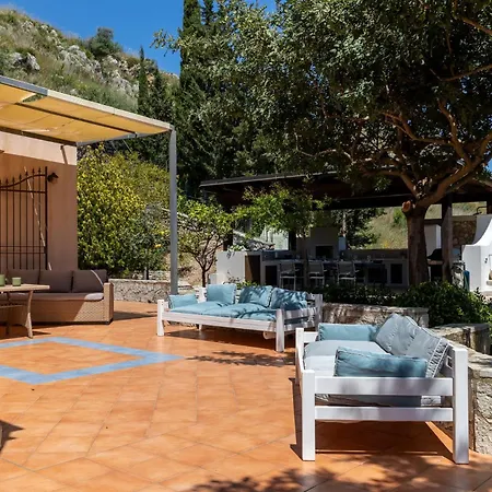 Petra By Posarellivillas Villa *